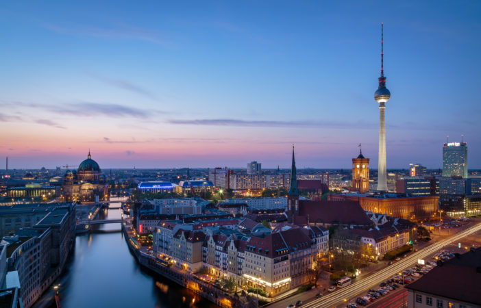 Berlin Skyline bei Nacht