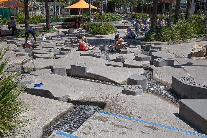 Bester Wasserspielplatz, den wir in Australien gesehen haben (Darling Quarter, Sydney)